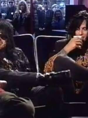 #motlet#ycrue #mickmars #nikkisixx #80s #genx 