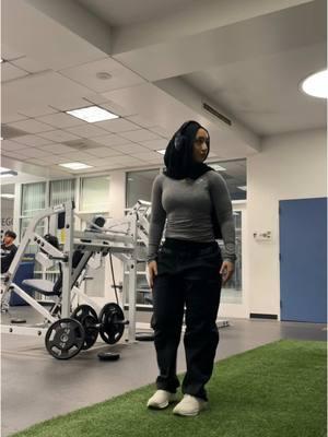 in due time #gymshark66 #gymshark66challenge #workout #routine #pushups #challenge #lifestylecontent #inspire #workout #GymTok #gymgirl #foryou #fyp @Gymshark @Gymshark Women 