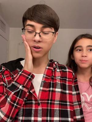 Comiendo puro mierda #hispanictiktok #ashtrevino #ashleytrevino #beandip