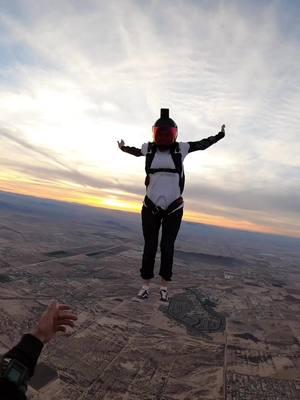 Cant wait to be back in the sky already #arizona #skydive #sdaz #sunset #skydiver 