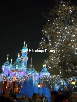 Disney is always a happy place for me | • #disneyland #disneylandca #disneylandcalifornia #disneylandfood #disneylandresort #disneylandcastle #disneyparks #disneytiktok #disneytok #disneyadult 