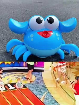 #baby #funnybaby #babytiktok #toyforkids #bubblemachine #bubblemaker  Crab bubble machine