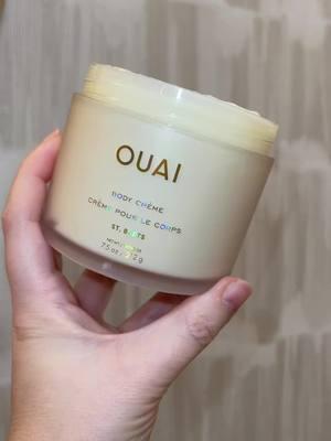 Smelling like summer all winter ❄️ #ouai #ouaistbarts #musthaveproducts #beautyproducts 