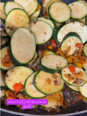 @Jayria Nicole This was so good!! #recipes #easydishes #31daydetox #yummy #cookingathometiktoktv #cookwithme #zucchinirecipes #relatable #fyp #foodtiktok 