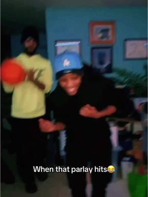 I will always find a way to have a basketball😂 @JamesemaJ @Zickjb #dancetrend #zeddywill #funnydance #basketballbets #nbabets 