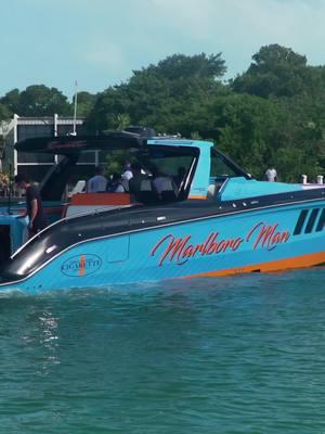 I like this ‼️ #fyp #gunnslingertv #pokerrun #cigarette #fastboat #boatsgonewild 