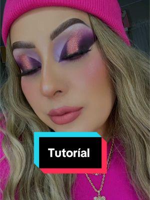 Tutoríal aqui 💜💕 #viralvideo #makeup #makeupviral #eyes #muas #beauty #viraltiktok #looks 