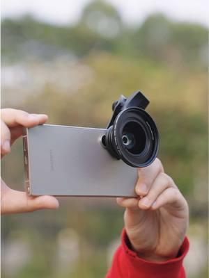 The LS-60 2-in-1 Smartphone Lens Kit allows your phone to have macro, wide angle and filters at the same time!  #neewer #shotonphone #videokit #macro #wideangle #filter #phonephotography #smartphone 