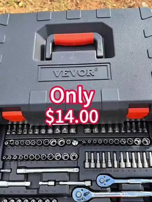 This has been a huge help around the homestead! @Vevor_US is on sale for black friday! #foilhatgang #vevo #tiktokshopblackfriday #TikTokShop #blackfridaydeals 