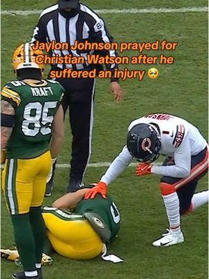 prayers up 🙏 #jaylonjohnson #christianwatson #chicago #bears #greenbay #packers #nfl