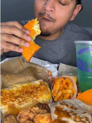 Make sure to check out my other platforms too 😁 #tacobell #tacobellmukbang #tacobellasmr #Foodie #mukbang #FoodTok #asmr #taco #crunchwrapsupreme #mukbangfoodasmr #mukbangeatingshow #bajablast 