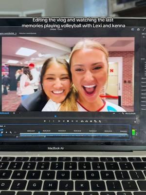 These are so cute🥹 @Lexi Rodriguez @kenna #nebraska #bff #bestie #besties #bestfriend #last #memories #volleyball #vb #senior #BestFriends 