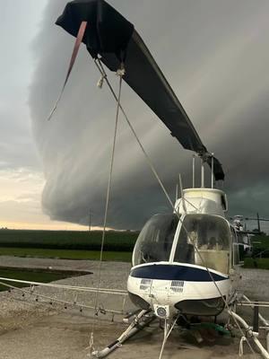 #CapCut #helicopter #farmlife #cropduster #southernillinois #sprayseason2024 #pilot #heliteam 