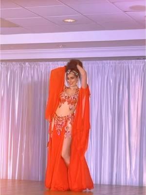 I live for the stage ❤️✨ #bellydance #bellydancer #tiktokbellydance #dance #tiktokdance #raqssharqi  #danzaarabe #tabla #shakira #foryou #foryoupage 