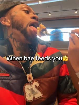 He thought we was being cute😭 #OceanAndJayla #oceanandjaylatv #boyfriend #relationshipgoals #firstwatch #breakfast #foodtiktok #iloveyou 