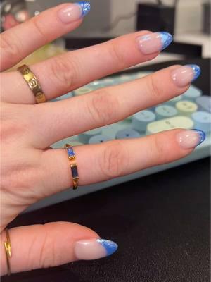 blue chrome 🥏🫐.                 @Samm-Hairstylist is simply too good at nails!! #nails #nailart #nailartist #nailinspiration #nailsartvideos #foryoupage #fyp #blue #bluechromenails 