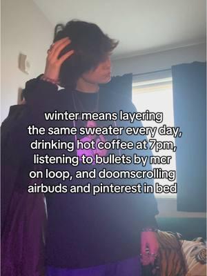 bullets is THE winter album idc. also yeah i only have one sweater. #airbudsapp #pinterest #mychemicalromance #ibymbybmyl #winterfashion 