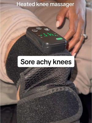 Knee pain where 😭 #heatedkneemassager #kneemassager #knees #kneepain #viralmassager #fyp 