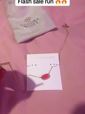 #kendrascott #elisa #necklace #necklaces #valentinesdaygift #tiktokshopcreator #Kendra #tiktokshopfinds #tiktokshopholidaydeals #mademyyear #giftguide #onsalenow️️️🔥🔥🔥🔥 #ttsdelightnow #2024kendrascott 