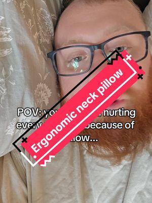 Replying to @mikeybatty this ergonomic neck pillow has a built in pillow case but you can also use a standard pillow case. #neckpillow #shoulderpain #badsleepschedule  #sleeping 