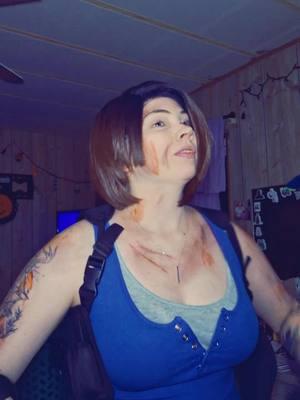 Jill would be a great gf or bf don't matter which #jillvalentinecosplay #re3remakejillvalentine #resdientevilcosplay 