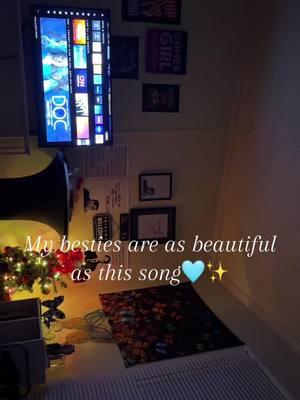 Sure are✨ #fyp #beautiful #besties #sailorsong #dontletthisflop #tagyourbestfriend #lgbt🌈 #wlw 