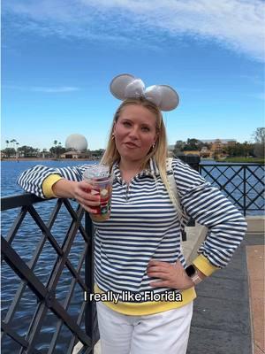 @audrey💌 #epcot #disneyworld #disney #waltdisneyworld #orlando #travel #worldtravel #dcp #disneycollegeprogram #dcp2025 #disneycollegeprogram2025 #disneyadult #traveltiktok #disneytok #disneyparks #worldshowcase 