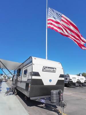 Rate this camper 1-10? @Keystone RV Company  #camperlife #tinyhometour #rvtour #campertour #rvlife #rv #campervan #tinyhomebuild #diyhomedecor #5thwheel 