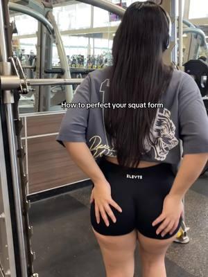 Practice makes progress! We’re working on that squat depth 🥳 #fyp #gym #GymTok #gymotivation #squats #squatform #smithmachine #smithmachinesquats #beginnerworkout 