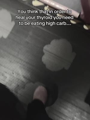 You think carbs are the key to healing Hashimoto’s? Think again, sis. When I was knee-deep in my Hashimoto’s struggle, I bought into the hype that eating all the carbs was the way to “save” my thyroid. But guess what? Instead of healing, I ended up with an extra 40 lbs, anxiety on speed dial, and cortisol as my toxic BFF. 🙃 Here’s the thing: carbs are not the enemy—but overeating them with Hashimoto’s? That’s a fast track to insulin resistance, weight gain, and inflammation city. What actually worked for me? Balance. Mediterranean-style eating changed the game by giving me healthy carbs like: 🍠 Sweet potatoes 🍚 Quinoa 🍋 Lentils 🥖 Sprouted grain bread 🍓 Berries 🥬 Non-starchy veggies Even then, I didn’t stop there. I started carb cycling—high-carb days to fuel energy, and low-carb days to target insulin resistance and gut healing. Eventually, I went lower-carb for a period to reset my system, heal my blood sugar issues, and shred the stubborn weight that haunted me for years. The truth? No one-size-fits-all approach works. You need customized strategies to figure out what your body needs. That’s why my 4F Process pairs functional lab testing with a personalized roadmap so you can eat for your body, ditch the symptoms, and finally feel like yourself again. ✨ Ready to heal your Hashimoto’s and eat in a way that actually works? Apply on my page to get started today! Follow @echowellnessclub for more Hashimoto’s hacks.  #thyroidtips #thyroidhealth #thyroid #hashimotos #hashimotoscoach #hashimotosdisease #hashimotosthyroiditis #healyourthyroid 