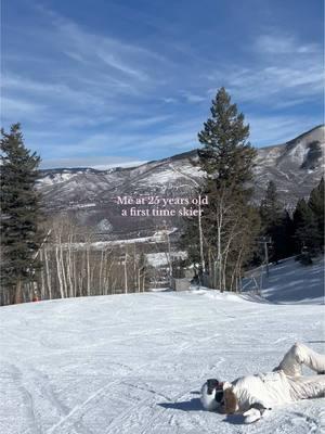 It was eventful….but fun once you get the hang of it 🤣🤣 #ski #snowboarding #firsttime #experienced #bf #aspen #colorodo #buttermilk #green #blue #black #cold 