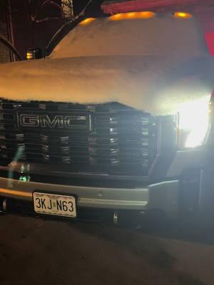 I got got with a snowball 😖🤣❄️ #gmc #sierra #denali #denaliultimate #duramax #truckgirl #2500 #trucktok #truckvideos #truckhub #truckvids #snow 