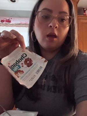 Just put adobo 😂 my secret to liking and eating Greek yogurt  #spanishtiktok #greekyogurthack #greekyogurtrecipes #boricua #ponleadobo #protein 