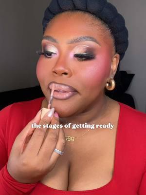 Me every time I get ready 🤣💄 Who else can relate?! 🤭 Follow me on Instagram @ Serenttaaa ❤️ #foryou #fyp #grwm #getreadywithme #blackgirlcreator #blackgirlcontentcreator #blackgirlmakeupvideos #blackgirlmakeuptutorial 