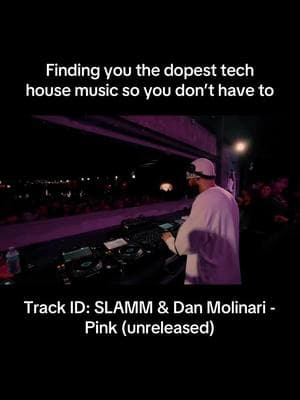 Finding you the dopest tech house music so you don’t have to | @CHASEWEST was in his bag when he dropped this heater at Revival Factory Town Miami 👛 Track ID: SLAMM & Dan Molinari - Pink (unreleased) #chasewest #revivalmiami #techhouse #techhousemusic #minimaltech #factorytown 