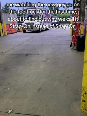 its goanna hurt #CapCut #tooltruck #mechanichumor #mechaniclife #shoplife #mechanic #mechanicsoftiktok #fypage 