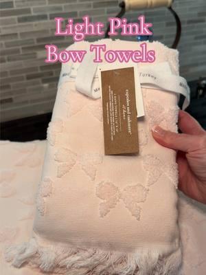 Found the cutest bow towels at HomeGoods today 😍💗🎀 . . #bows #coquette #coquetteaesthetic #towels #homegoods #homegoodsfinds #homegoodshaul #pink #pinkaesthetic #girl #girly #girlypop #cupcakesandcashmere 