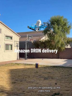 LLEGO VOLANDO 😂📦💨  Amazon, Walmart, y las grandes empresas estan llevando tus paquetes volando directo a tu puerta con drones. El futuro está aquí, bros y sis, ¡y llega por aire! 🌐🚁  ¿Qué opinas? ¿Genial o demasiado sci-fi?  #DroneDelivery #TechMeetsLife #Amazon #Walmart #TradingWithSabor #SpanglishTrades #frankmarrero