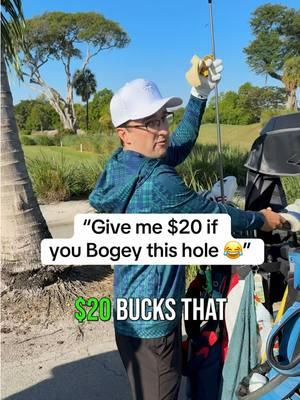 How to make money on the golf course 😂 #golf #golftiktok #golfswing #golfer #golfing #golflife #money #handshakebets 