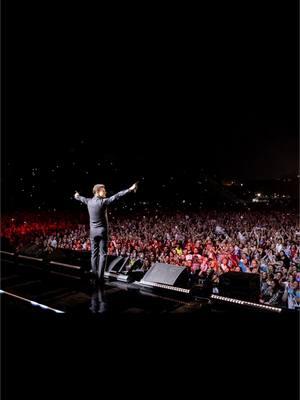 Les compartimos esta galería de fotos del Cierre del Tour 2023/2024 • Buenos Aires,  Argentina.  📸 @chuleval | 18 Dic 24 🇦🇷 2/2 #luismiguel #luismigueltour2024  #luismiguelenargentina #argentina #buenosaires  #cierredetourmundialuismiguel #luismiguelcierredegira #luismiguelcierredetourmundial  #campoargentinodepolo #campodepoloargentino #luismiguelentiktok #parati #tendencia #viral #fpy 