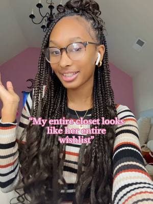 I couldn’t fit everything but jokes I just wanted to hop on the trend❤️ #preppytok #viralvideo #xyzabc #preppylifestyle #preppy #grwmroutine #preppyfyp #foryou #viral #preppyaesthetic #viraltiktok #preppyroutine #preppyroom