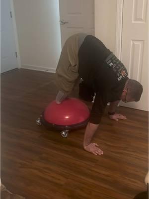 New ways to have fun with my new rolling ball! #corework #fitness #changeitup 