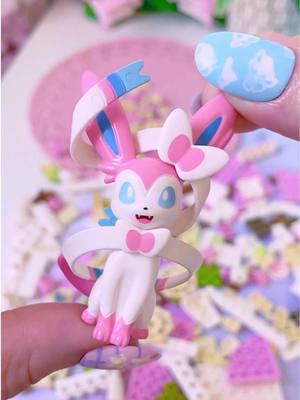 Building the Sylveon Terrarium! 💖🌈 Link above caption ✨ #kawaii #pokemonfan #pokegirl #sylveon #kawaiiaesthetic #cutesetup #kawaiidesk #kawaiisetup #pokegirl #kawaiigamer #kawaiigaming #ninstagram #nin10do #pikapika #pokémoncommunity #nanoblock #3dpuzzle #ポケモン #keeppley #ttsdelightnow #giftguide #ttslevelup