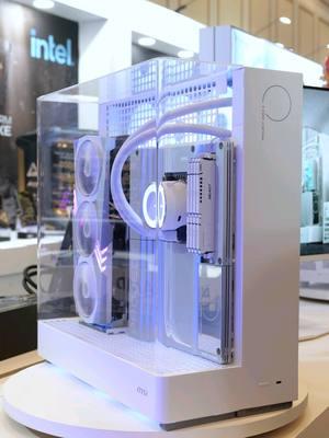 Here is all the cool things we saw at the Msi booth for CES 2025! Project Zero X concept might just be the cleanest case design I’ve ever seen. With zero cables, a stunning panoramic acrylic design, and all ports moved to the back, it’s redefining what a minimalist build can be. From sleek Z890 motherboards and new 50 series GPUs to an all-white 32” 4K 240Hz QD-OLED monitor that perfectly matches white setups, MSI delivered big at CES. They even unveiled a rotating AIO cooler and refreshed the Msi Claw! Alot of great things to see this year!  . . . . #pcbuilds #pcgaming #pcsetup #pc #pcbuilds #msi #ces2025 #ces #blendedgtalks #tech #gamingpc #techtok #lucky .msi