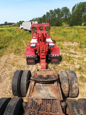 Breaking the #gopro back out and found this #oldie still saved. Before the lawyers come out I cut the part where I put the chains on it was chained down #peterbilt #Summer 