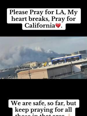 CA💔 #prayers #helpifyoucan #california #fire #evacuate 