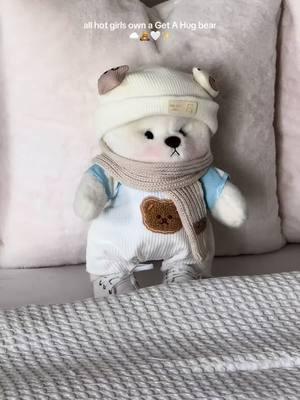 Meet Boba 🧋 he’s so cutesy, I love his little blushed cheeks 🥹 @Getahug.co #fyp #teddybear #getahug #getahugco #bedroom #bedroomdecor #neutralaesthetic #neutralbedroom #cutesy #blush #white #whiteaesthetic 