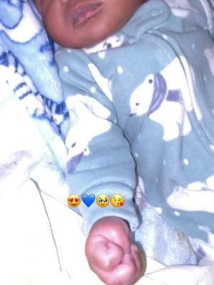 🥹🥹🥹😩 mamas lil man.. this little one stole my heart 😍😍😍😍😍 #babyboy #mamsboy #fyp #foryou #mysonshine #mamanugget #foryourpage #fypage #boymomlife #locgang🤟🏾 