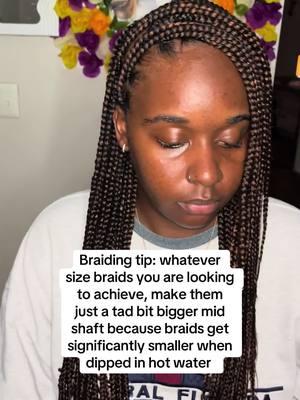 You’re welcome 😘 #floridabraider #knotless #mediumknotless #braider #brevardcounty 