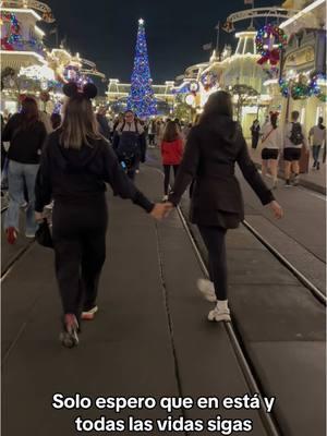 ❤️‍🩹🌈 #bff #mejoramiga #amiga #amigas🤞🏻💕 #amigasprasempre #viajes #disney #viajeadisney #orlando #florida #usa #disneyworld50 #disneyworldflorida #magickingdom #amigas🤞🏻💕👭 #hermanas💜 #juntasparasiempre👑💖 #juntas #delamano #disney #castillodisney #bffgoals #viajedeamigas👭💞 #video #videoviral #viral #parati #pyfツviral_❤ #pyfyou #parati #viral #paratiiiiiiiiiiiiiiiiiiiiiiiiiiiiiii 